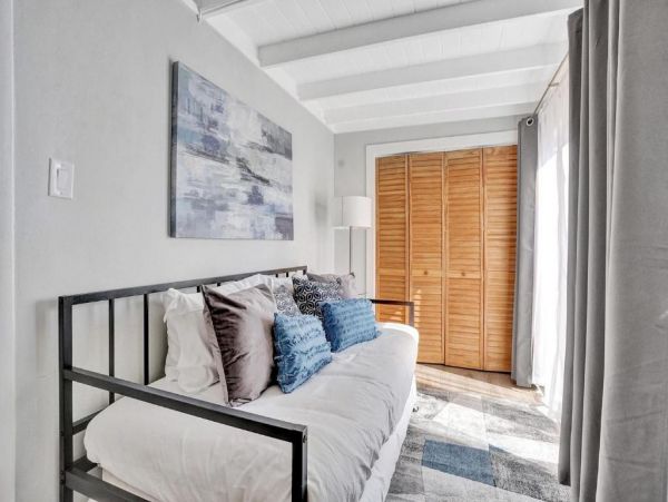 Pompano Beach Vacation Home Fiva Bedroom