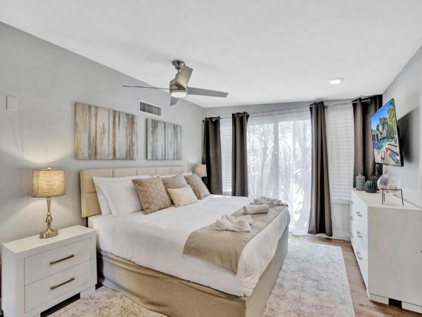 Pompano Beach Vacation Home Fiva Bedroom