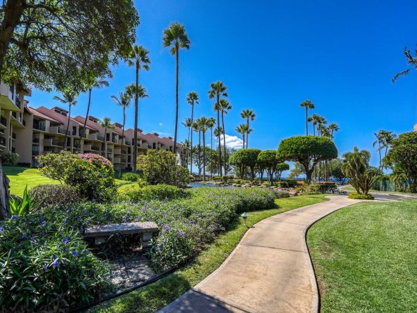 Kihei Vacation Condo Two Bedroom Ocean Views