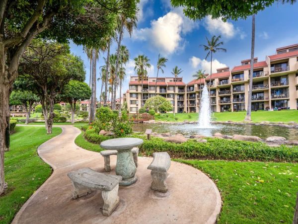 Kihei Vacation Condo Two Bedroom Ocean Views