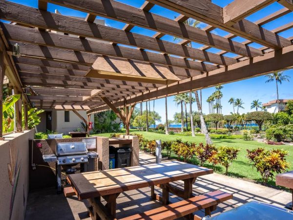 Kihei Vacation Condo Two Bedroom Ocean Views