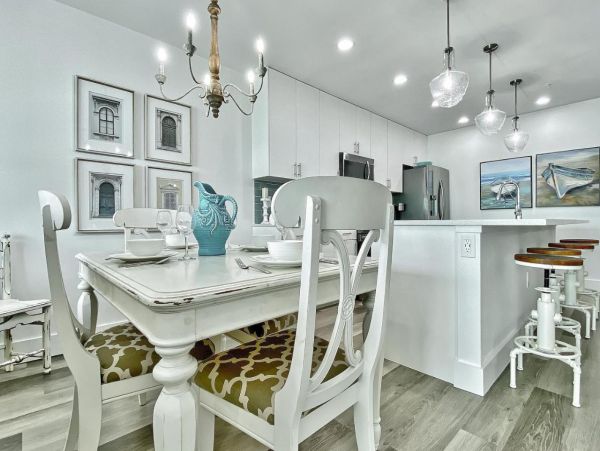 Beach Condo with 3 Bedrooms in Madeira Beach