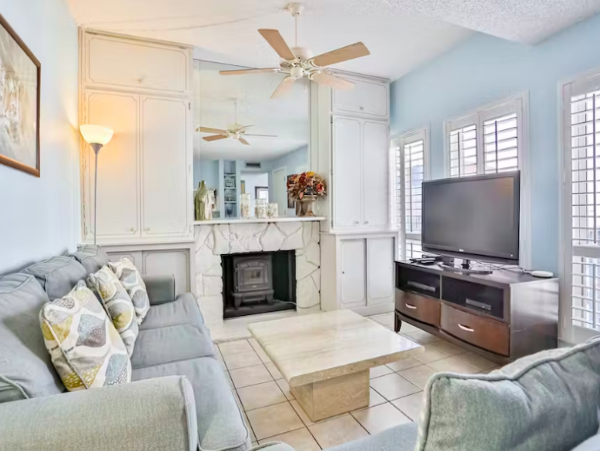 2 Bedroom Madeira beach Condo