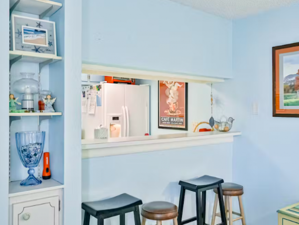 2 Bedroom Madeira beach Condo