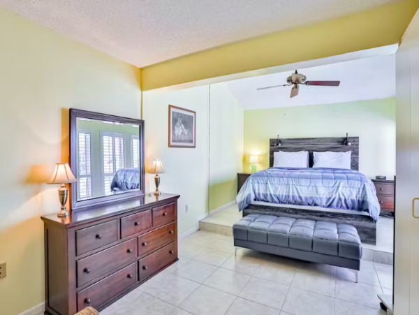 2 Bedroom Madeira beach Condo
