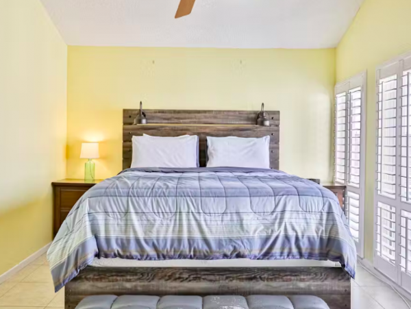 2 Bedroom Madeira beach Condo