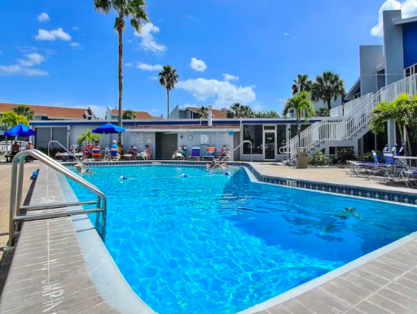 2 Bedroom Madeira beach Condo