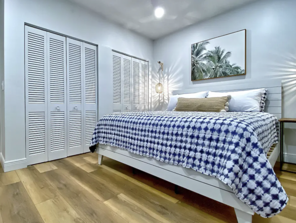 Stunning Three Bedroom Beachfront Vacation Condo in Indian Shores