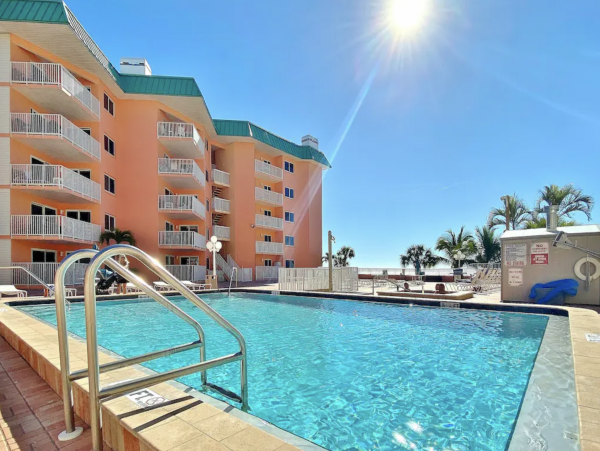 Stunning Three Bedroom Beachfront Vacation Condo in Indian Shores