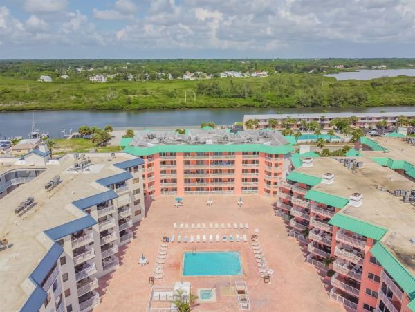Indian Shores Beach Front Three Bedroom Vacation Rental