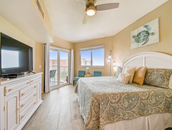 Indian Shores Beach Front Three Bedroom Vacation Rental