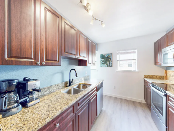 Town House Vacation Home on Intracoastal