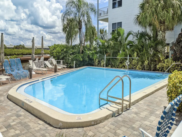 Town House Vacation Home on Intracoastal
