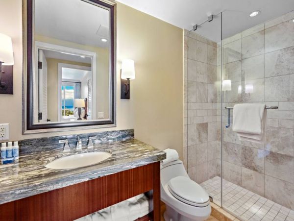 Kaanapali Luxury  Six-Bedroom Oceanview Retreat Sleeps 18
