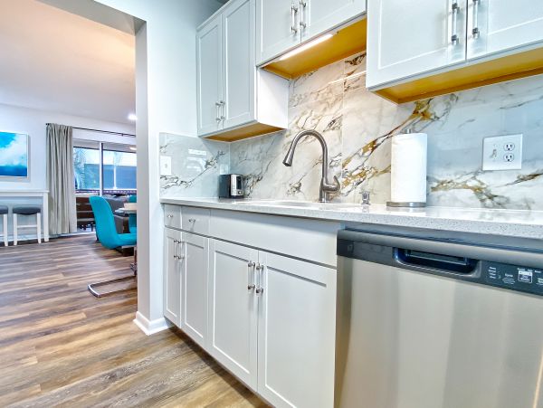 Indian Shores Vacation Condo Right Across from the Beach