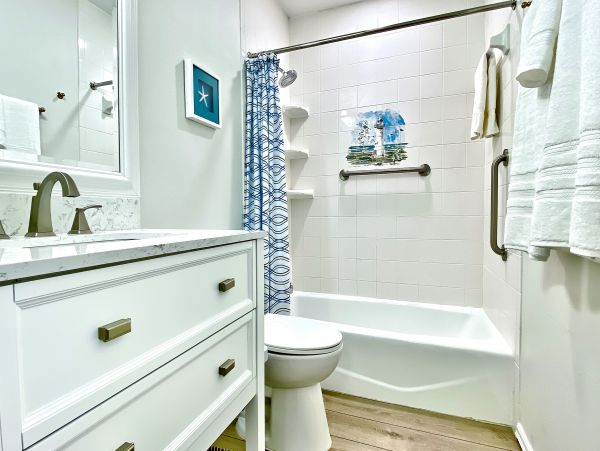 Indian Shores Vacation Condo Right Across from the Beach