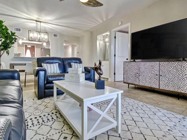 Beachfront Condo with 3 Bedrooms & Amazing Views