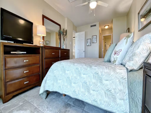 Beachside Charmer Vacation Condo with 3 Bedrooms