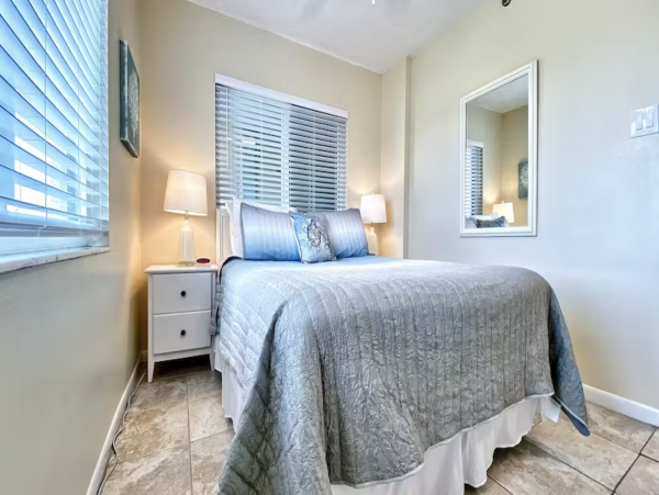 Beachside Charmer Vacation Condo with 3 Bedrooms