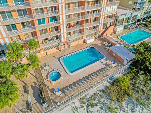 Indian Shores Vacation Condo Three Bedroom Beach Front