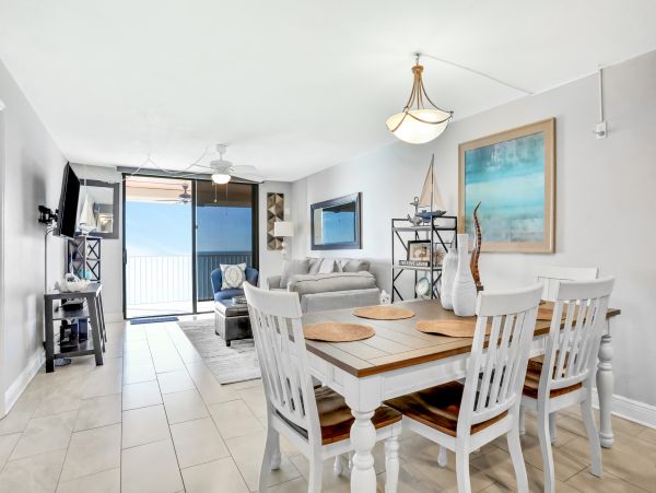 Indian Shores Vacation Condo Three Bedroom Beach Front