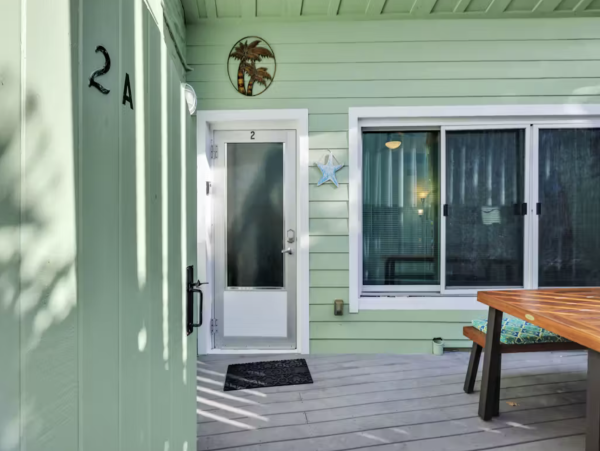 NEW ARRIVAL Great Beach Condo Walk Out Steps to Sand