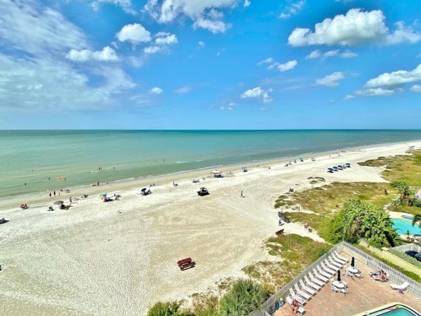 Gulf-Front Vacation Condo in Indian Rocks Beach