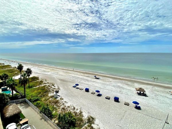 Gulf-Front Vacation Condo in Indian Rocks Beach