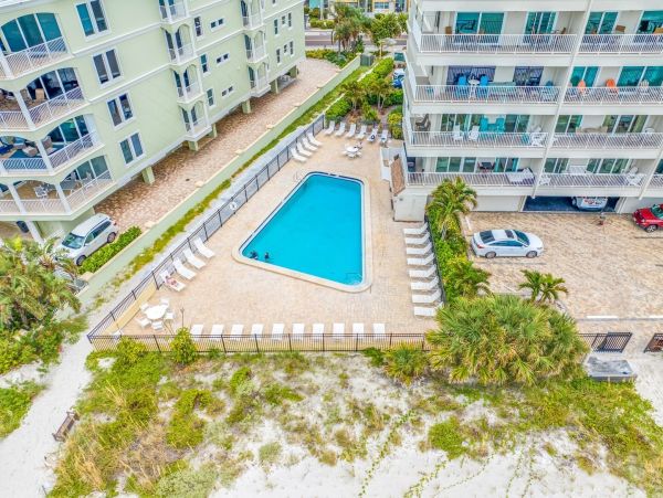 Gulf-Front Vacation Condo in Indian Rocks Beach