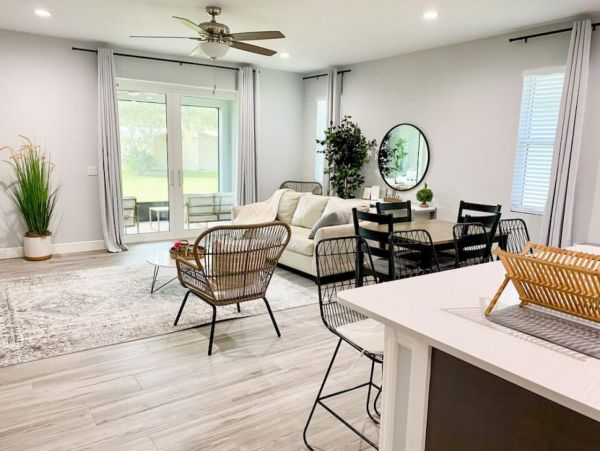 Beautiful 3 Bedroom Vacation Home in Venice Sleeps 7