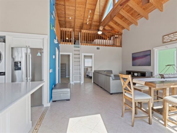 Marathon Lovely 3 Bedroom Cottage Sleeps 8