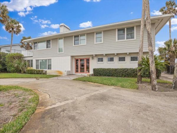 Four Bedroom Vacation Rental in Ponte Vedra Beach