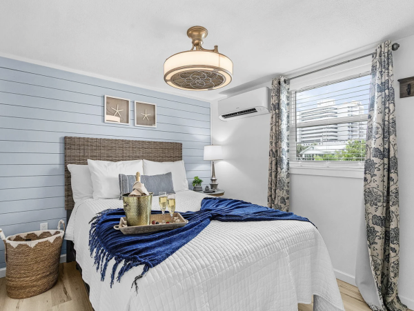 Fort Myer Vacation Pool Home Three Bedrooms Walk To Beach