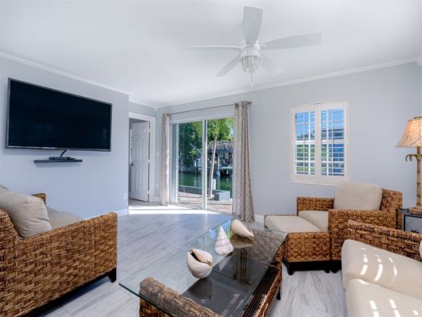 Marathon Vacation Home Three Bedroom Water Views