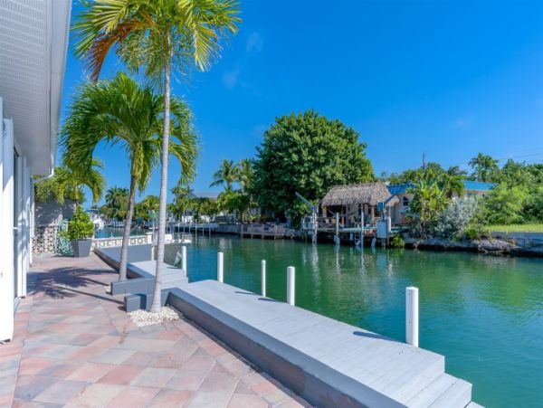 Marathon Vacation Home Three Bedroom Water Views