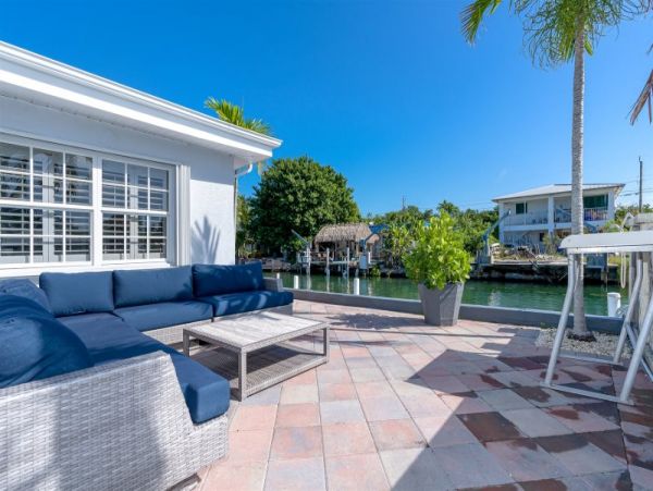Marathon Vacation Home Three Bedroom Water Views