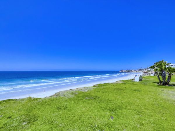 Just a Block from the Beach Vacation Home in Pacific Beach