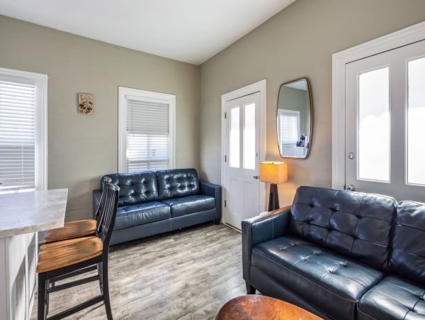 2 Lofts in Downtown Key West 4 Bedroom, Kitchen & Balcony