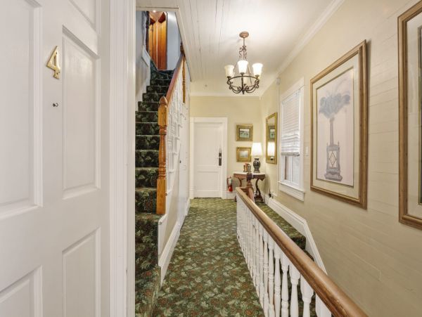 Charming 9 Bedroom Vacation Home in Key West