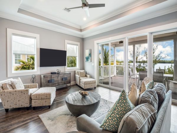 Beautiful 4 Bedroom Vacation Home with Water Views & Dock