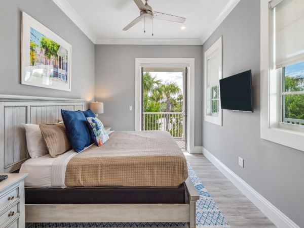 Classic Waterfront Home with 4 Bedrooms & Private Pool