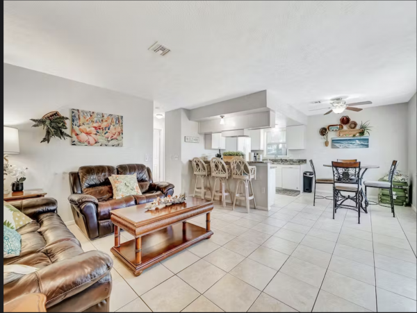 Manasota Key Lovely Home Away from Home