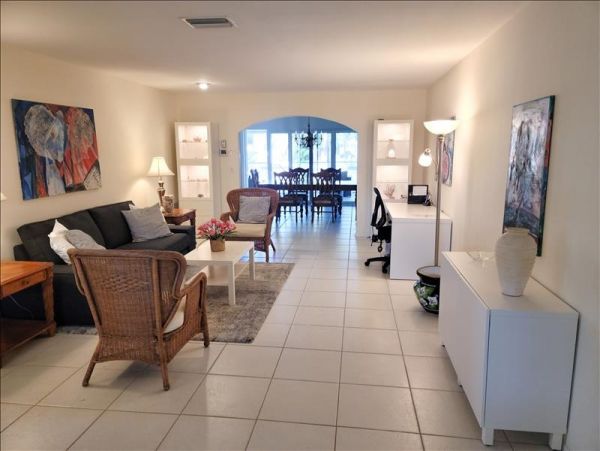 Manasota Key Lovely Home Away from Home