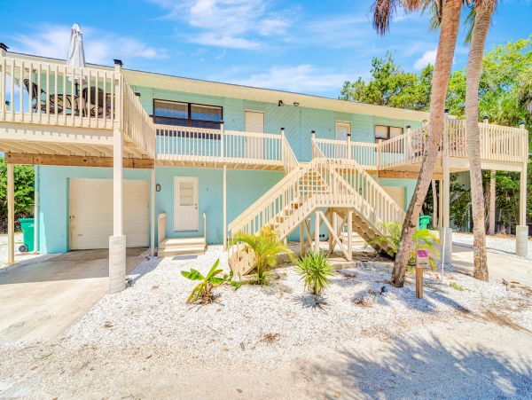 Gulf Coast Duplex with Beach Access in Manasota Key