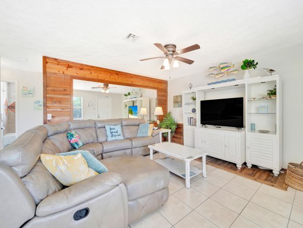 Gulf Coast Duplex with Beach Access in Manasota Key