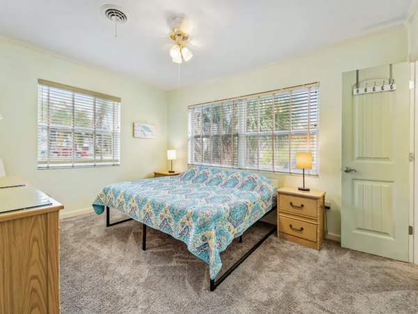 Three Bedroom Sleeps 12 Guests Sunset views