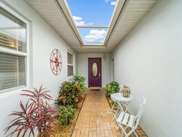 Three Bedroom Sleeps 12 Guests Sunset views