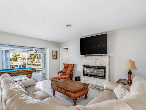 Punta Gorda Vacation Home Three Bedroom Water Views