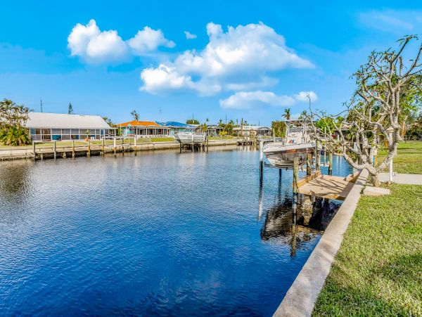 Punta Gorda Vacation Home Three Bedroom Water Views