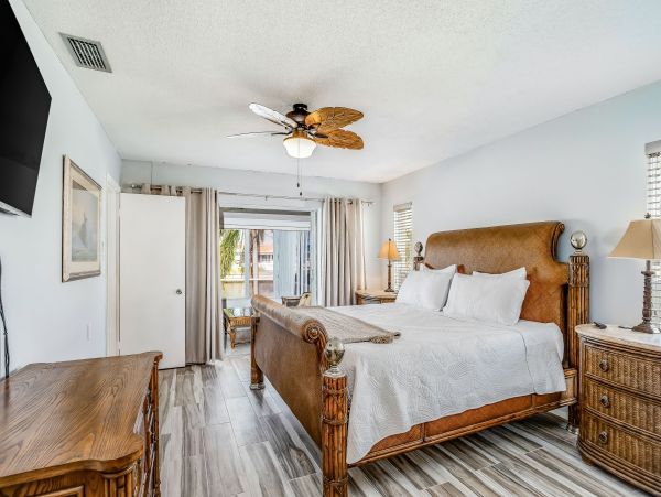 Punta Gorda Vacation Home Three Bedroom Water Views